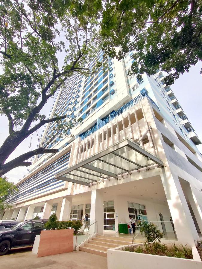 Quince Studio W/ Balcony Orochi Staycation Ph At Loop Tower Cdo Cagayan de Oro Eksteriør bilde